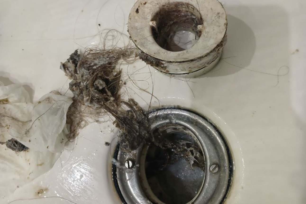 maid in fulham cleaning